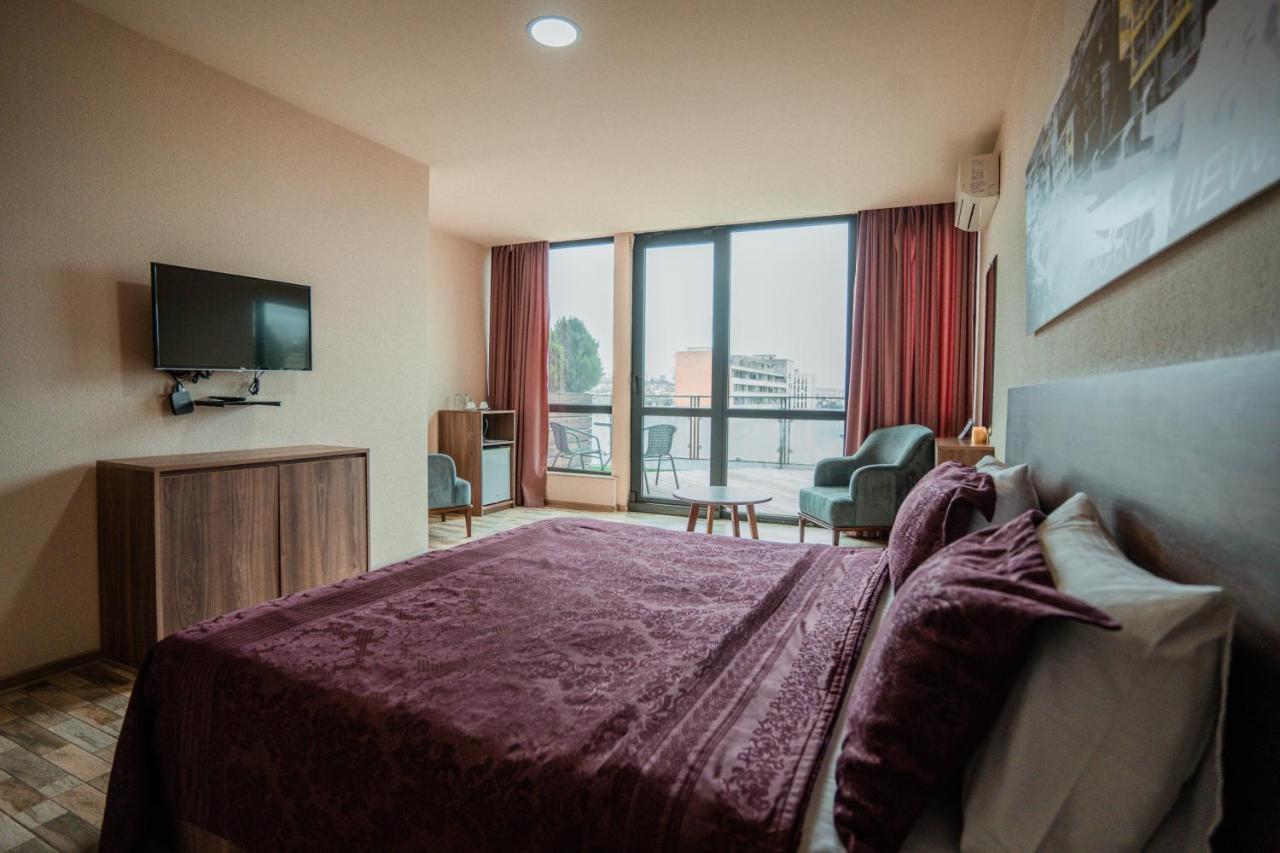 Hotel Grand View In Tiflis Exterior foto