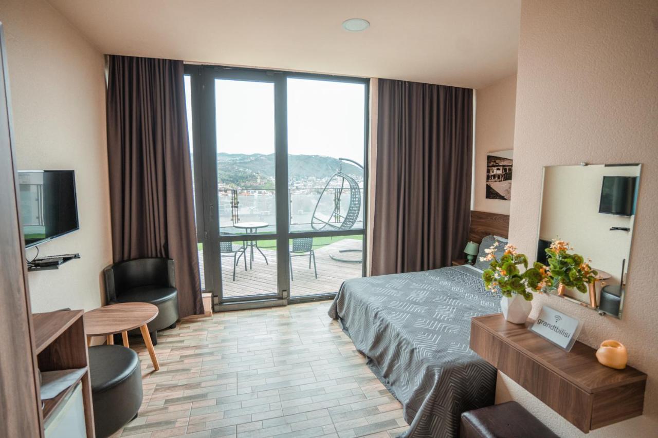 Hotel Grand View In Tiflis Exterior foto